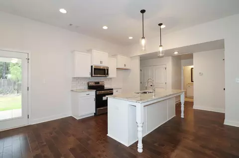 123 Back Cedar Ln, Centerville, GA 31028 photo 9