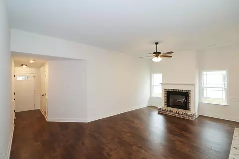 123 Back Cedar Ln, Centerville, GA 31028 photo 7