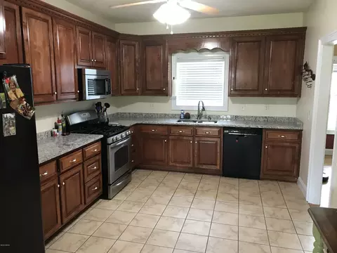 421 Annies Path, Gray, GA 31032 photo 9