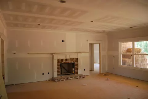 211 Jackson Dr, Forsyth, GA 31029 photo 3