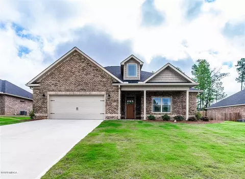 531 Constitution Dr, Forsyth, GA 31029 photo 1