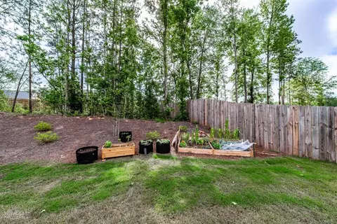 531 Constitution Dr, Forsyth, GA 31029 photo 21