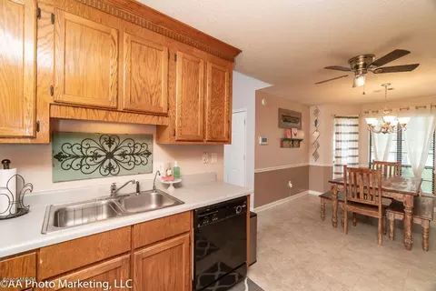 107 Heather Pl, Centerville, GA 31028 photo 14