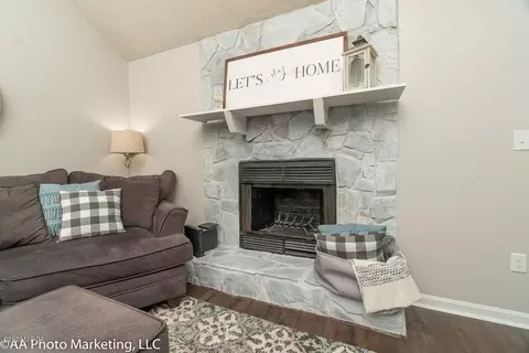 107 Heather Pl, Centerville, GA 31028 photo 3
