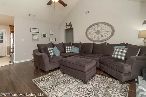 107 Heather Pl, Centerville, GA 31028 photo 6