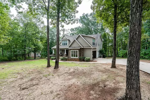 320 Mackenzie Dr, Gray, GA 31032 photo 2