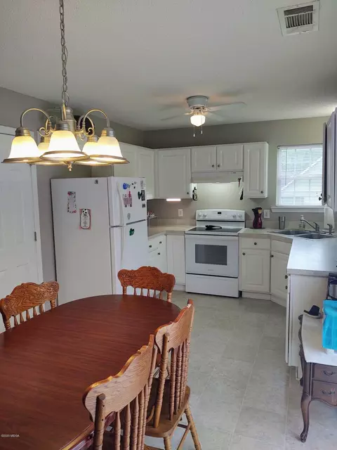 307 Amanda Dr, Gray, GA 31032 photo 9