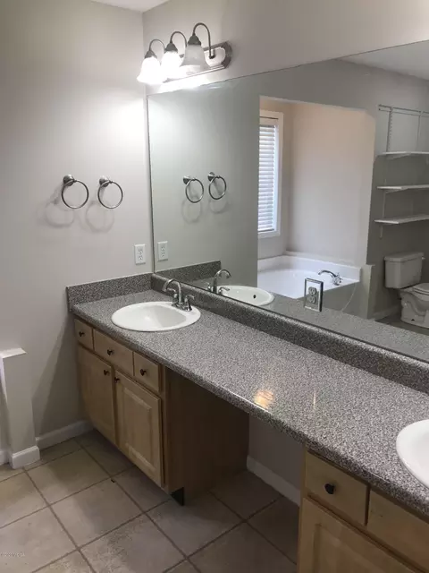 581 Aarons Cir, Gray, GA 31032 photo 11