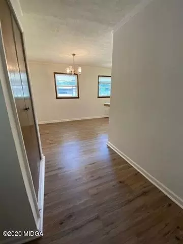 406 Hedlund Dr, Warner Robins, GA 31088 photo 5
