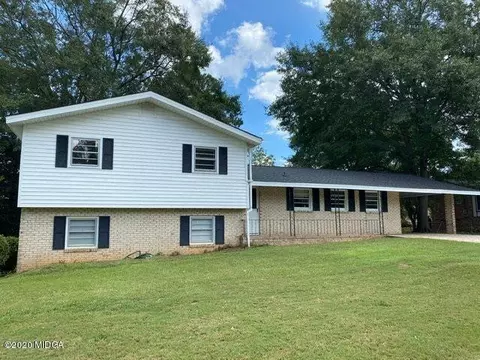 406 Hedlund Dr, Warner Robins, GA 31088 photo 3