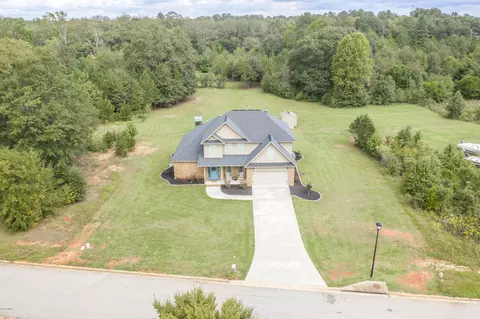 7004 Pinehurst Way N, Macon, GA 31216 photo 2