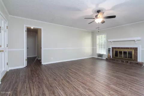 118 Pineview Cir, Forsyth, GA 31029 photo 6