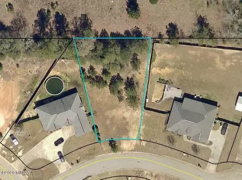 102 Jaylon Ct, Perry, GA 31069 photo 1