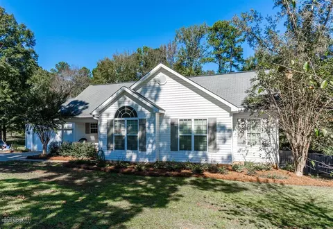 563 Aarons Cir, Gray, GA 31032 photo 2