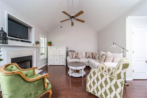 563 Aarons Cir, Gray, GA 31032 photo 9