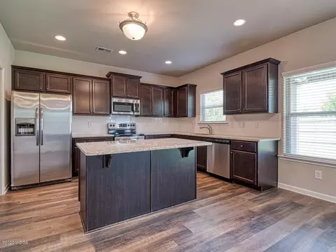 602 Regatta Dr, Byron, GA 31008 photo 8