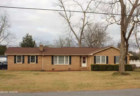 31 Pineview Dr, Forsyth, GA 31029 photo 1