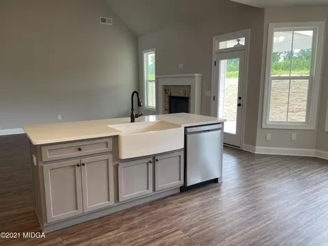1256 Bunn Rd, Forsyth, GA 31029 photo 7