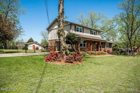 63 Pineview Dr, Forsyth, GA 31029 photo 1