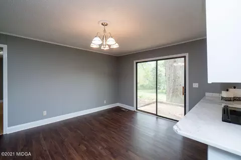 107 Davis Dr, Centerville, GA 31028 photo 17