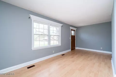 107 Davis Dr, Centerville, GA 31028 photo 8