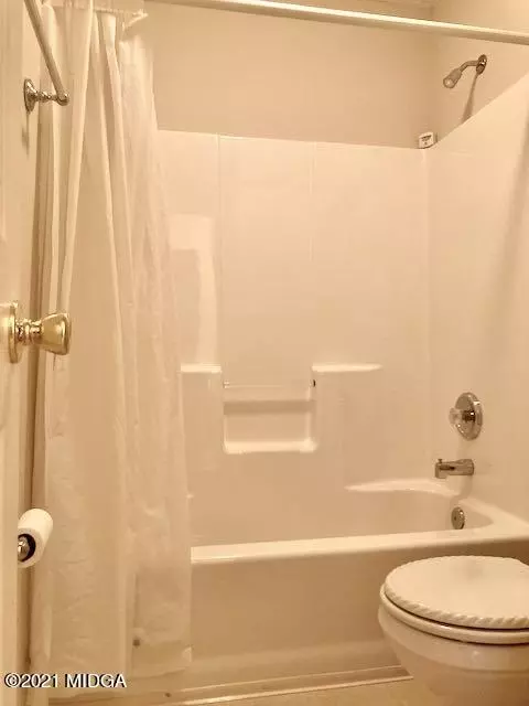 112 Cottage Ct, Centerville, GA 31028 photo 9