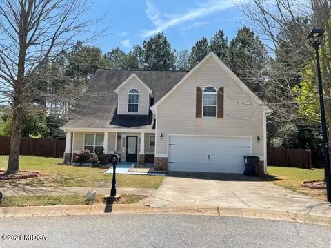 100 Steeple Ct, Perry, GA 31069 photo 1