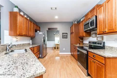 1900 Smith Rd, Forsyth, GA 31029 photo 3