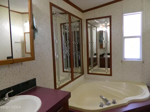 35 Helen Dr, Byron, GA 31008 photo 18