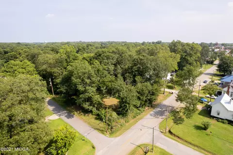 386 N Oak St, Jackson, GA 30233 photo 11