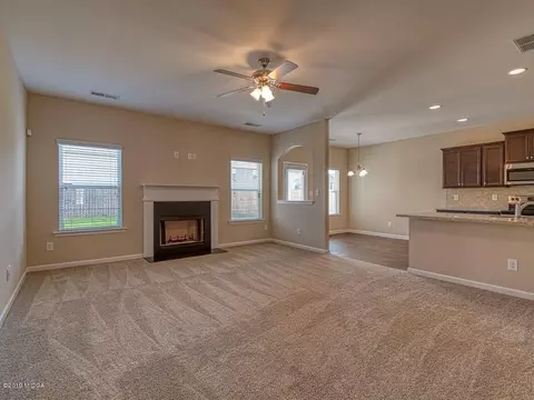 138 Amelia Dr, Byron, GA 31008 photo 8