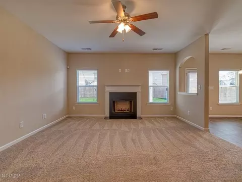 138 Amelia Dr, Byron, GA 31008 photo 7