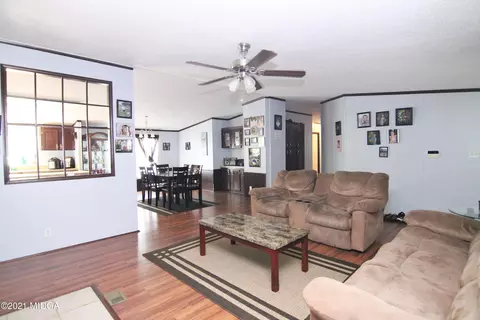 112 Edgewater Ct, Byron, GA 31008 photo 4