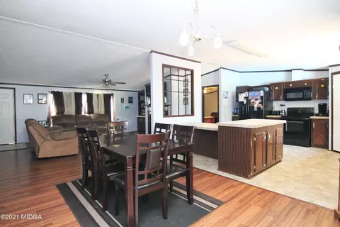 112 Edgewater Ct, Byron, GA 31008 photo 7