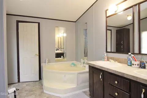 112 Edgewater Ct, Byron, GA 31008 photo 13