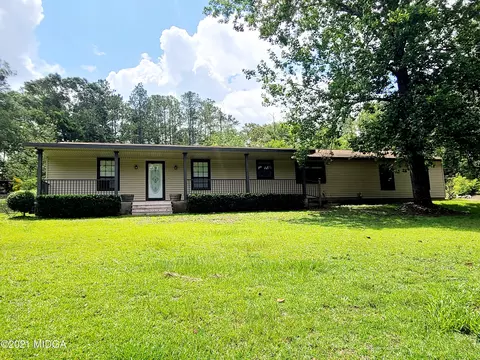 202 Custer Dr, Warner Robins, GA 31093 photo 1