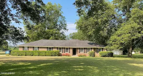 27 E Seminole Dr, Byron, GA 31008 photo 1