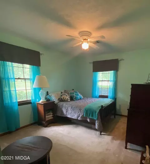 27 E Seminole Dr, Byron, GA 31008 photo 15