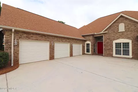 111 Chalet Cv, Centerville, GA 31028 photo 4