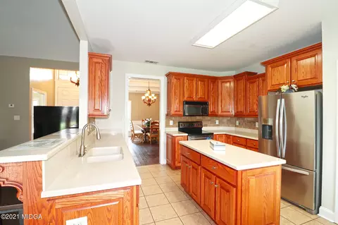 111 Chalet Cv, Centerville, GA 31028 photo 12