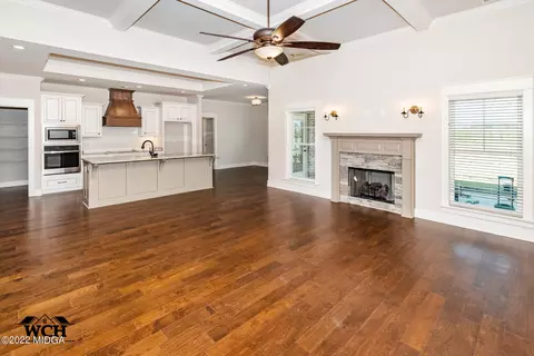 414 Stonegate Trl, Perry, GA 31069 photo 11