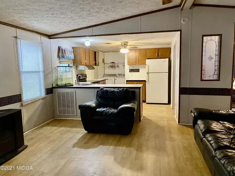 255 Edgewater Dr, Byron, GA 31008 photo 11