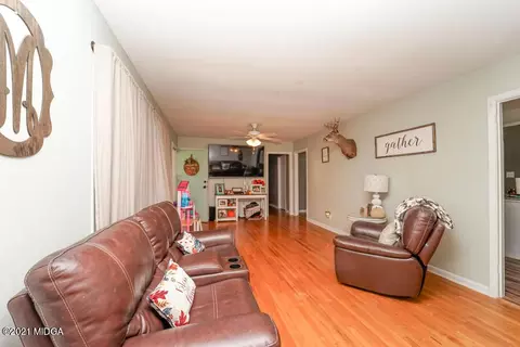 818 Forest Ave, Perry, GA 31069 photo 3