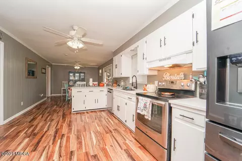 818 Forest Ave, Perry, GA 31069 photo 7