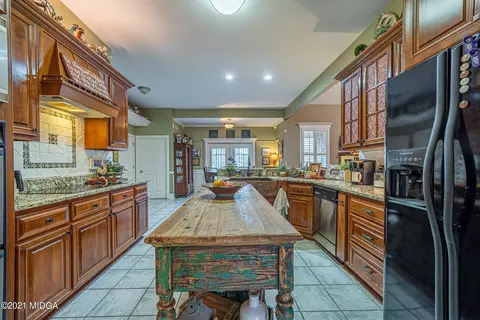 1049 Porter Cir, Gray, GA 31032 photo 10