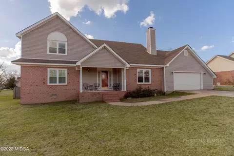 302 Silver Cir, Warner Robins, GA 31093 photo 2