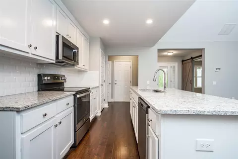710 Springhill Dr, Gray, GA 31032 photo 6
