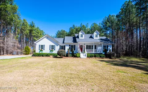 500 Gregory Rd, Forsyth, GA 31029 photo 3
