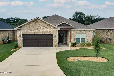 104 Rusty Plow Ln, Perry, GA 31069 photo 1
