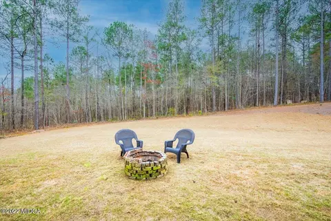 211 Crescent Dr, Forsyth, GA 31029 photo 24